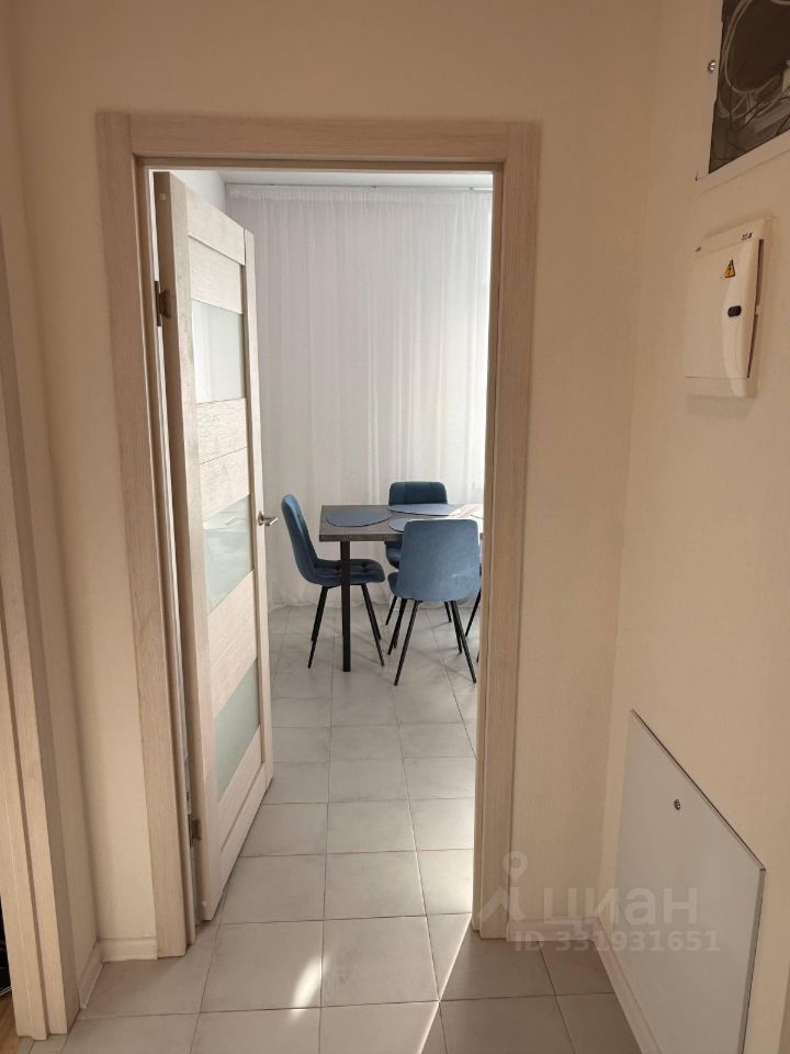 m. Narodnoe Opolchenie: Apartment, 1-rooms