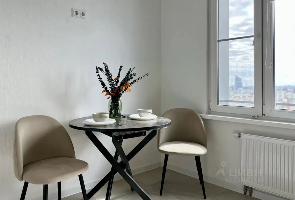 m. Oktyabrskoe pole: Apartment, 1-rooms