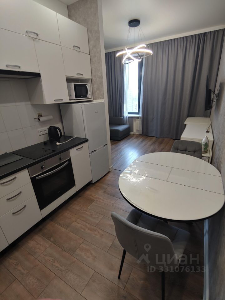m. Moskva Tovarnaya: Apartment, studio