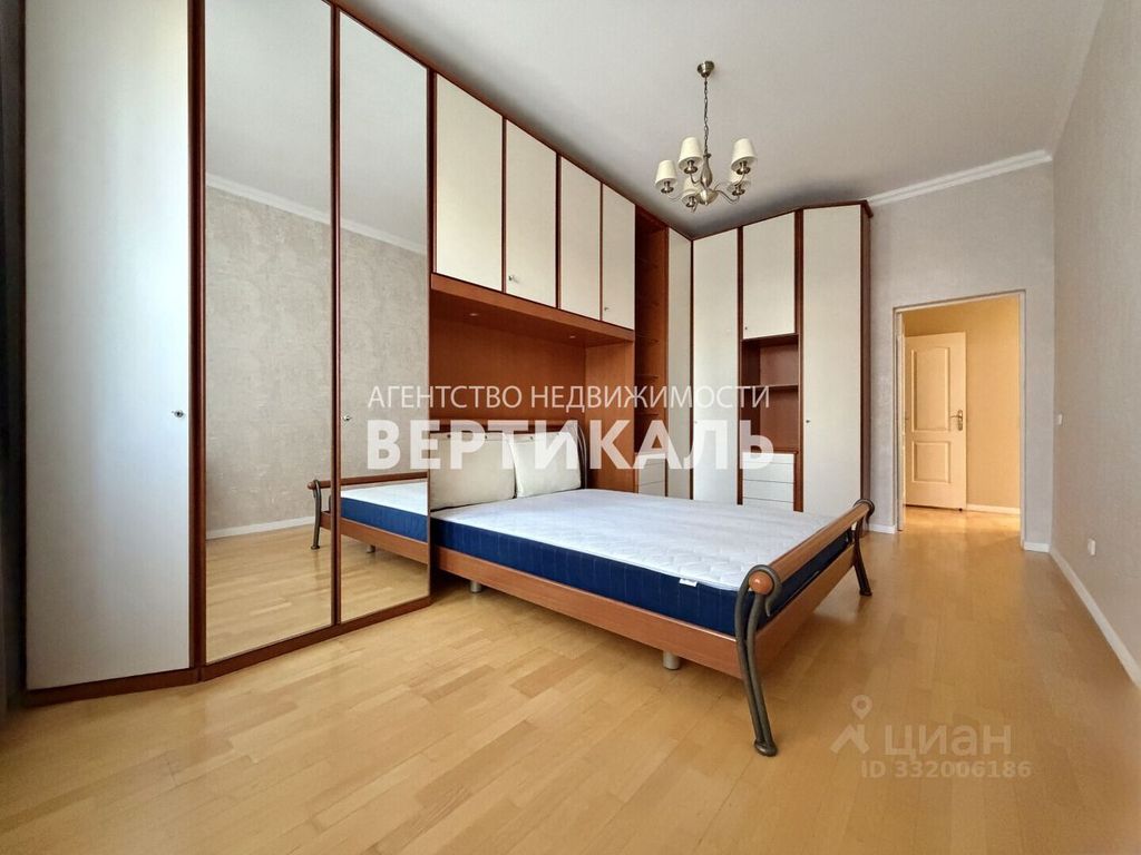 m. Michurinsky prospekt: Apartment, 2-rooms