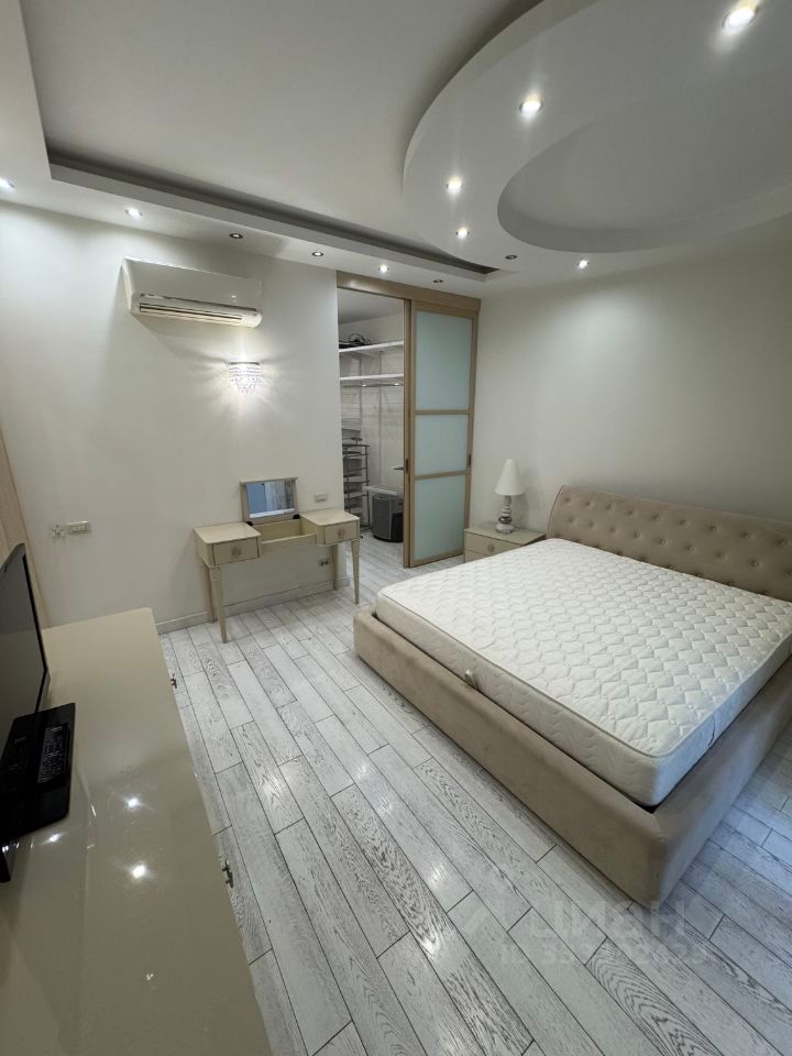 m. Opalikha: Apartment, 3-rooms