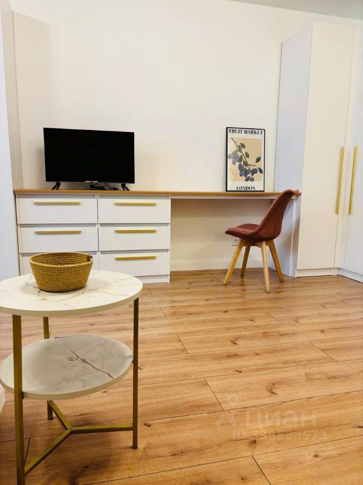 m. Strogino: Apartment, 1-rooms