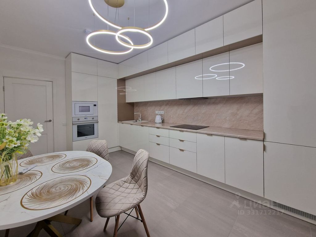 m. Oktyabrskoe pole: Apartment, 1-rooms