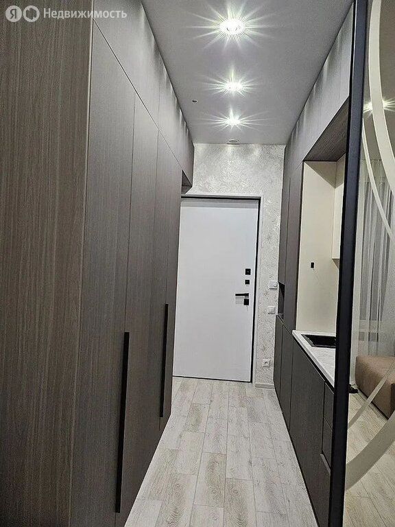 m. Moskva Tovarnaya: Apartment, studio