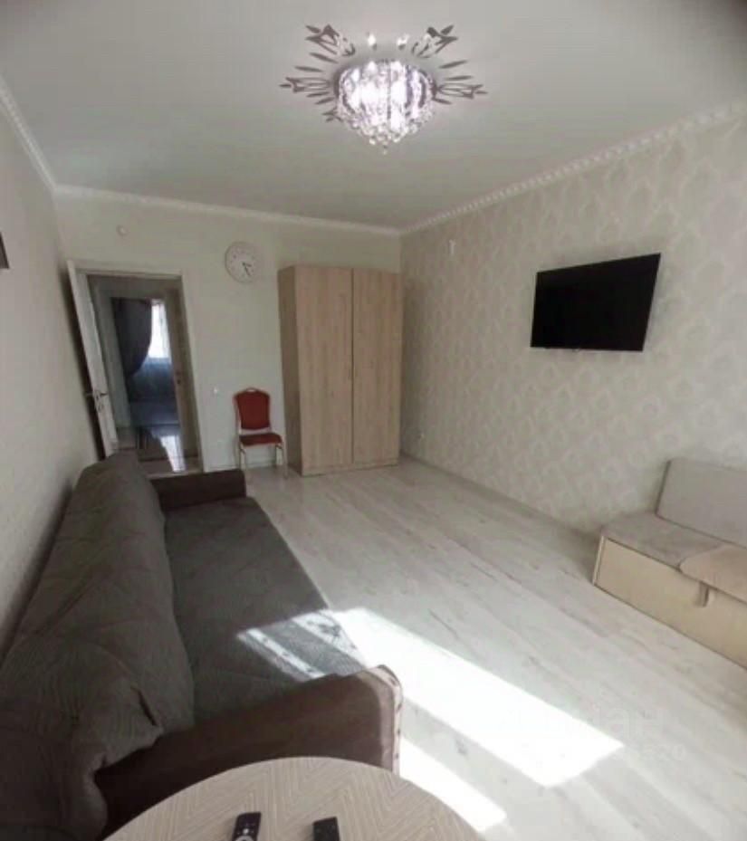 m. Bulvar Dmitriya Donskogo: Apartment, 2-rooms