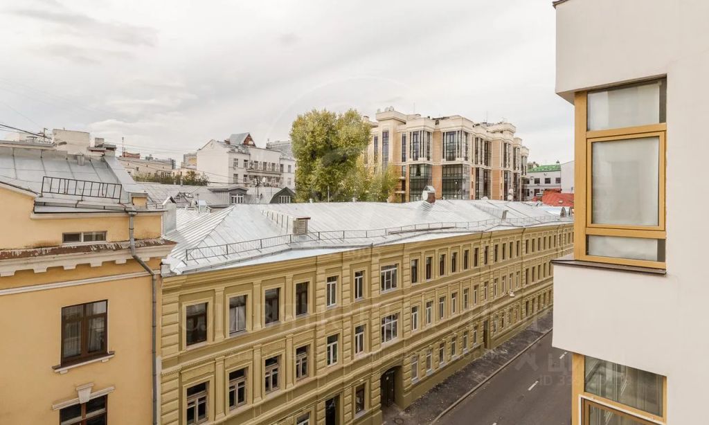 m. Arbatskaya: Apartment, 4-rooms
