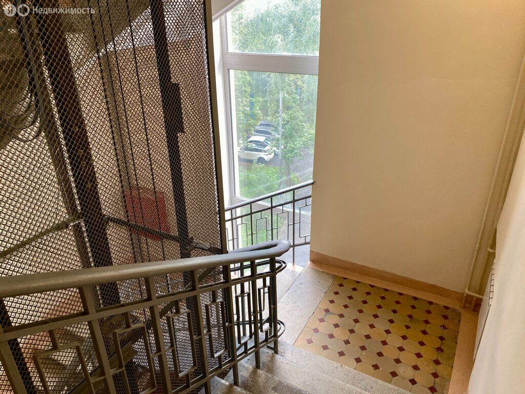 m. Krasnopresnenskaya: Apartment, 2-rooms