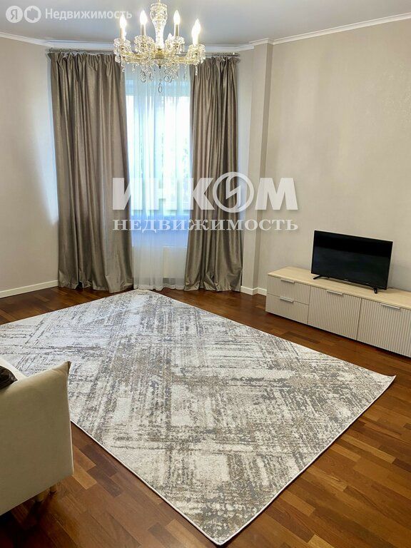 m. Prospekt Vernadskogo: Apartment, 2-rooms