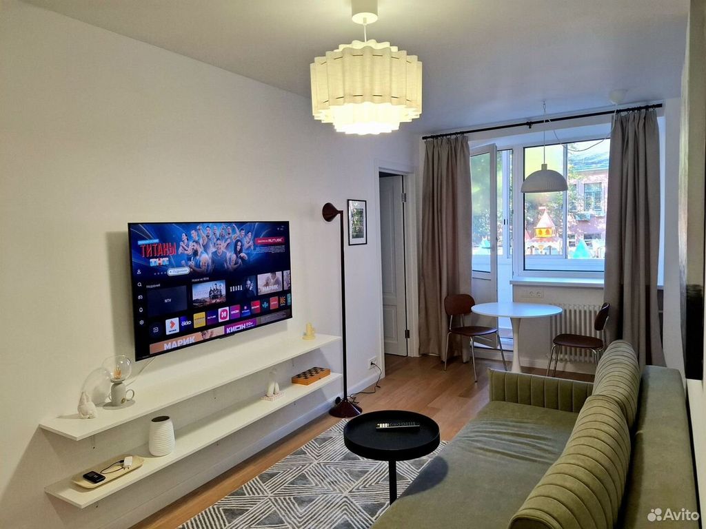 m. Krasnopresnenskaya: Apartment, 2-rooms