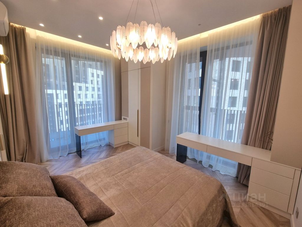 m. Avtozavodskaya: Apartment, 3-rooms
