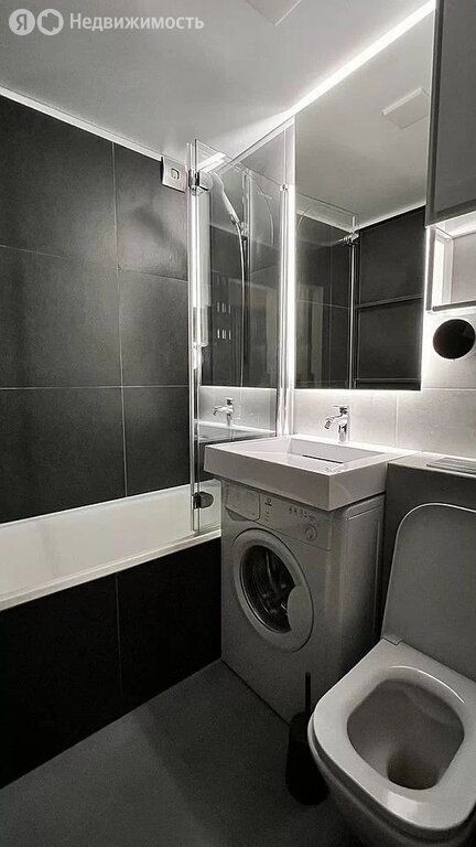 m. Dmitrovskaya: Apartment, 2-rooms