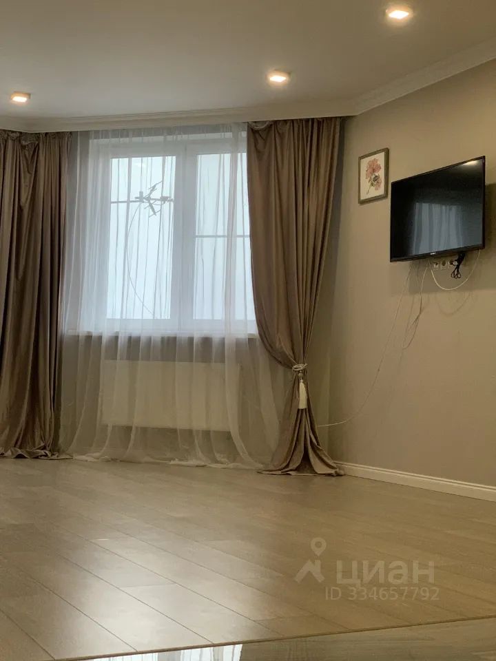 m. Opalikha: Apartment, 2-rooms