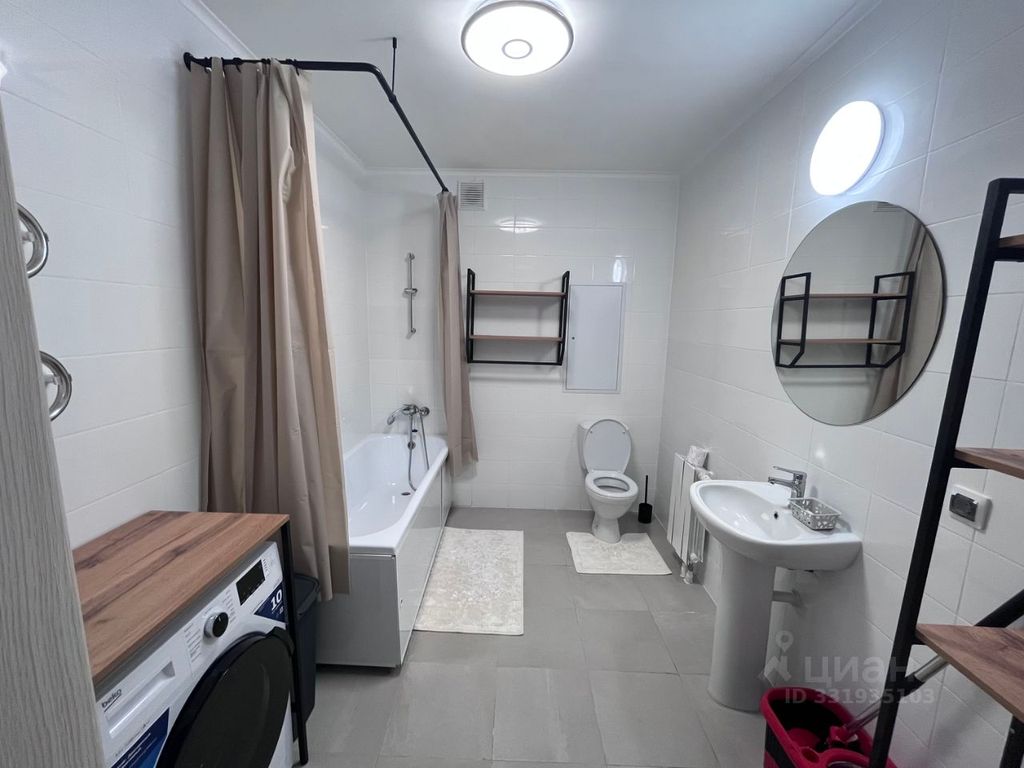 m. Lyublino: Apartment, 1-rooms