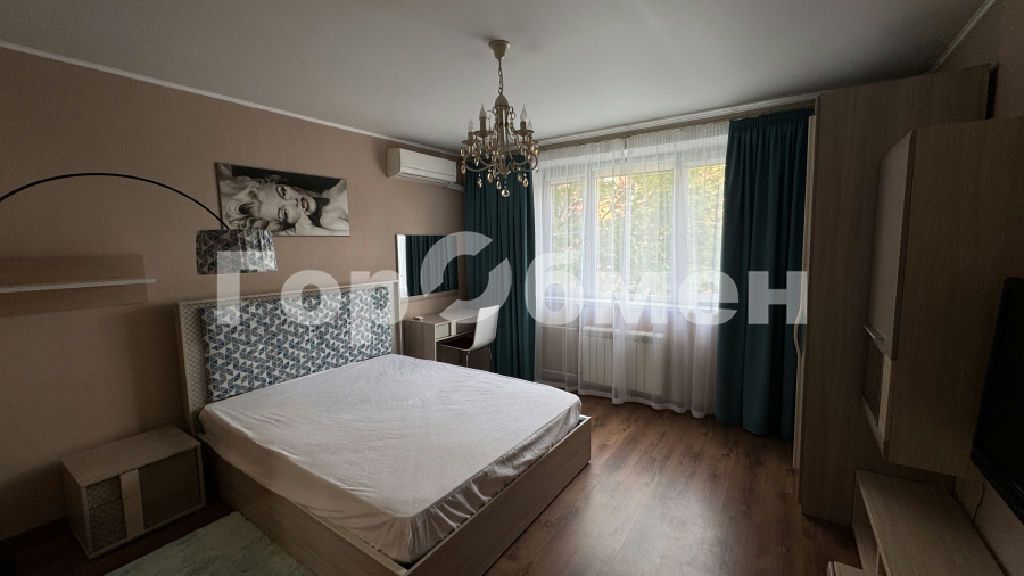 m. Serp i Molot: Apartment, 2-rooms