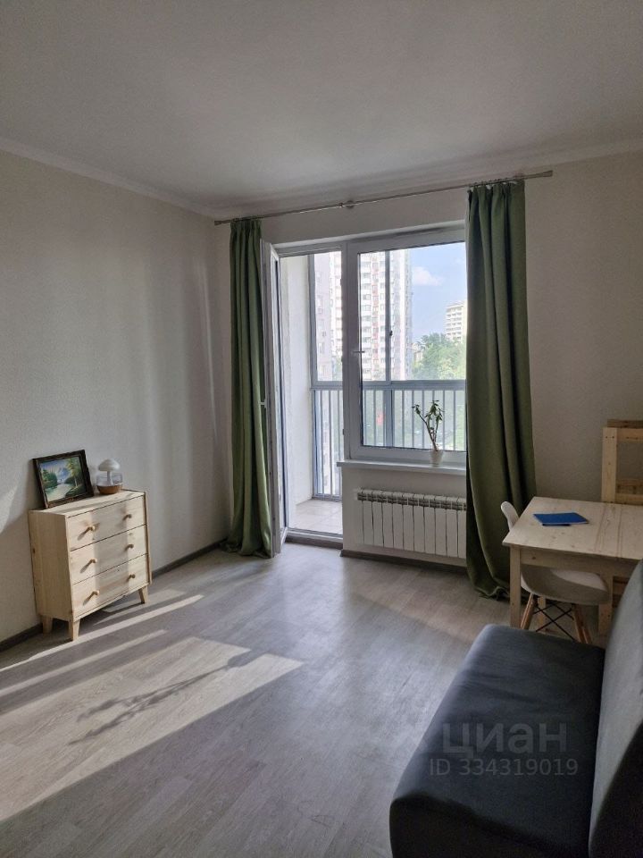 m. Prospekt Vernadskogo: Apartment, 1-rooms