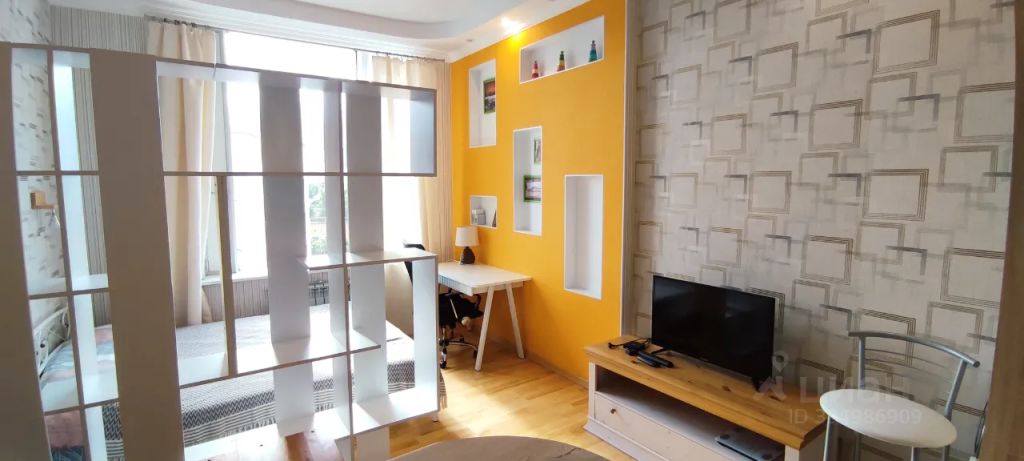 m. Poklonnaya: Apartment, studio