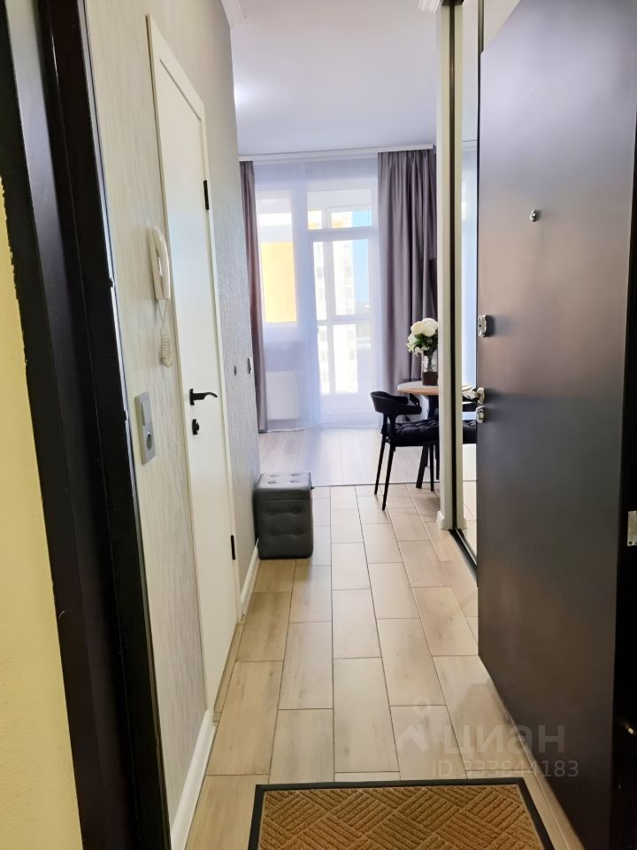 m. Strogino: Apartment, studio