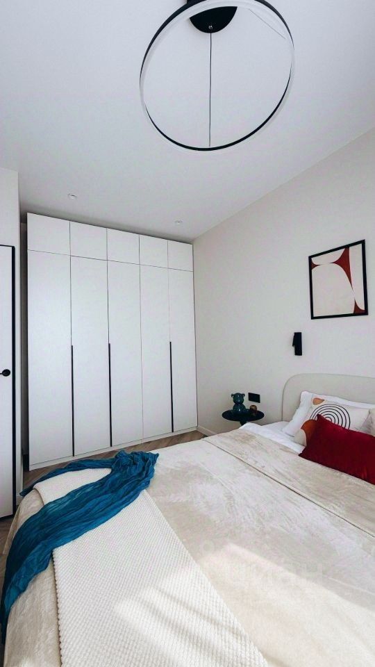m. Oktyabrskoe pole: Apartment, 1-rooms