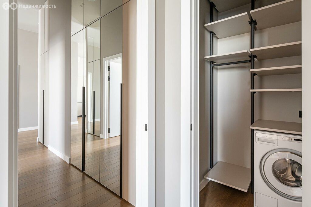 m. Bagrationovskaya: Apartment, 3-rooms