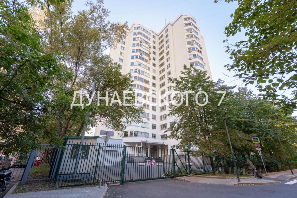 m. Studencheskaya: Apartment, 3-rooms