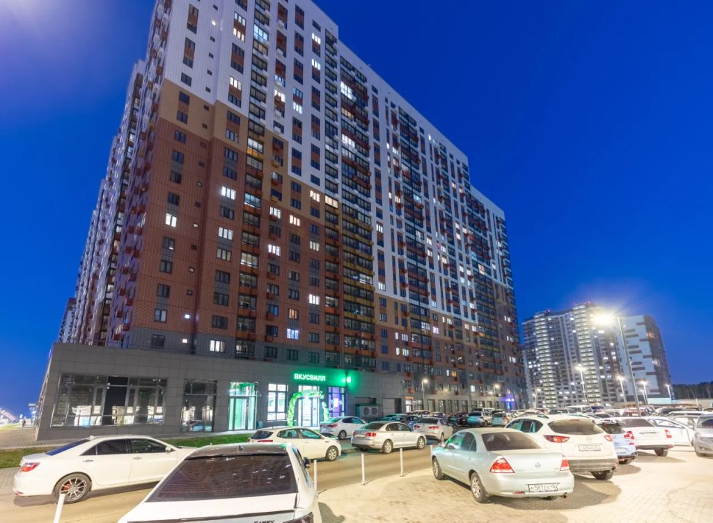 m. Bulvar Dmitriya Donskogo: Apartment, 2-rooms