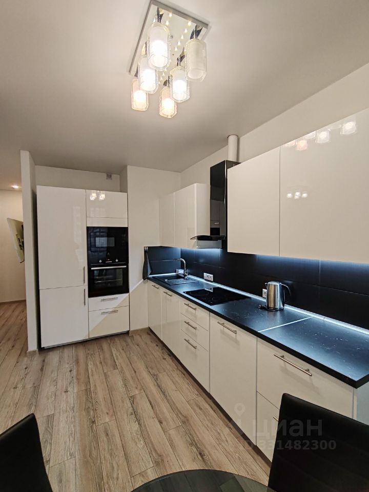 m. Shelepikha: Apartment, 2-rooms