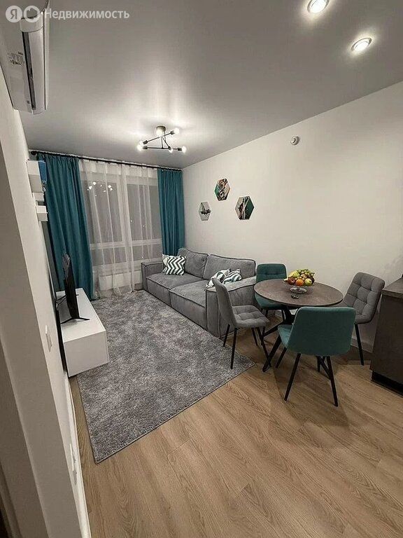 m. Aminyevskaya: Apartment, 1-rooms