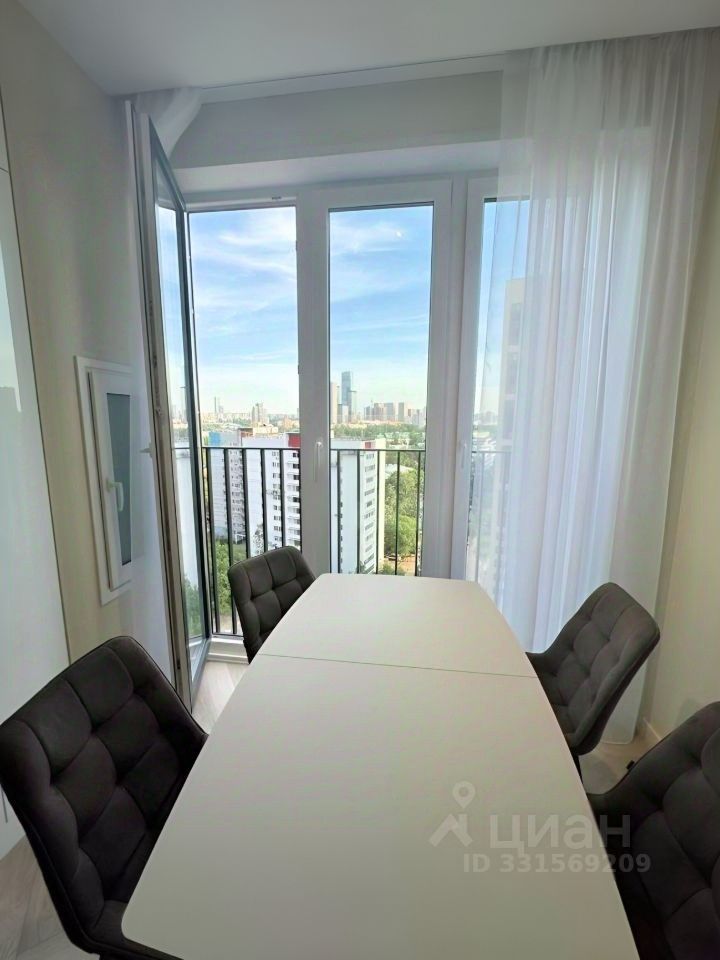 m. Fili: Apartment, 2-rooms