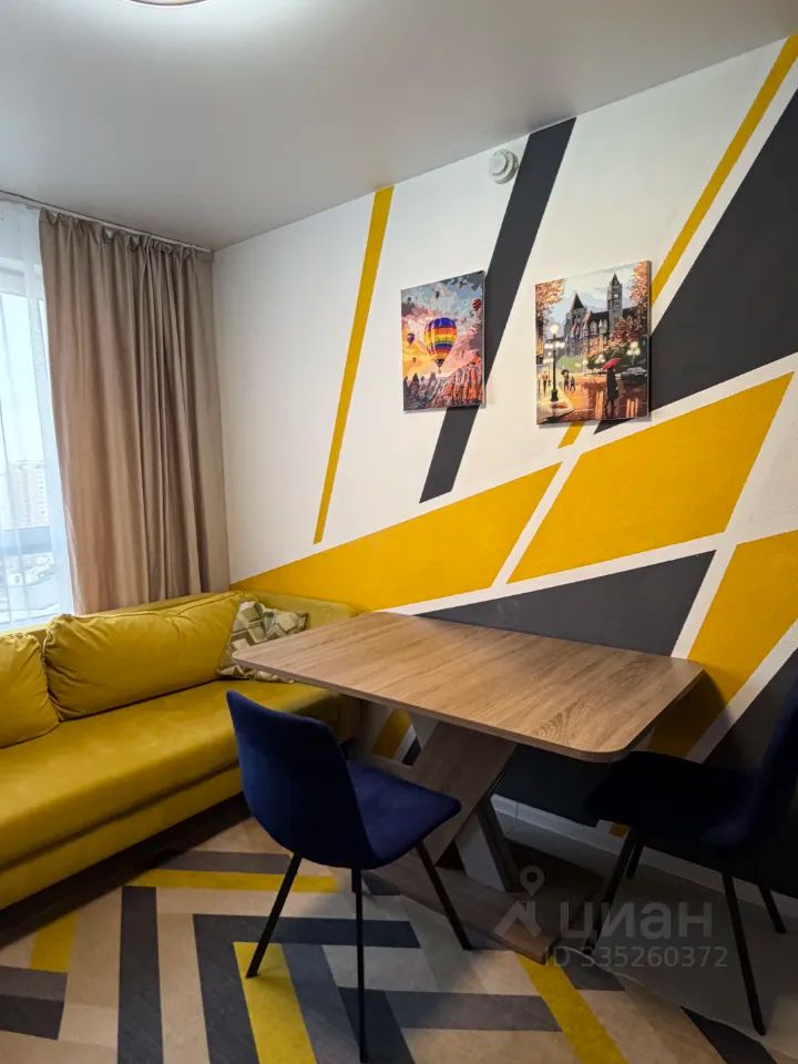 m. Pyatnitskoe shosse: Apartment, 1-rooms