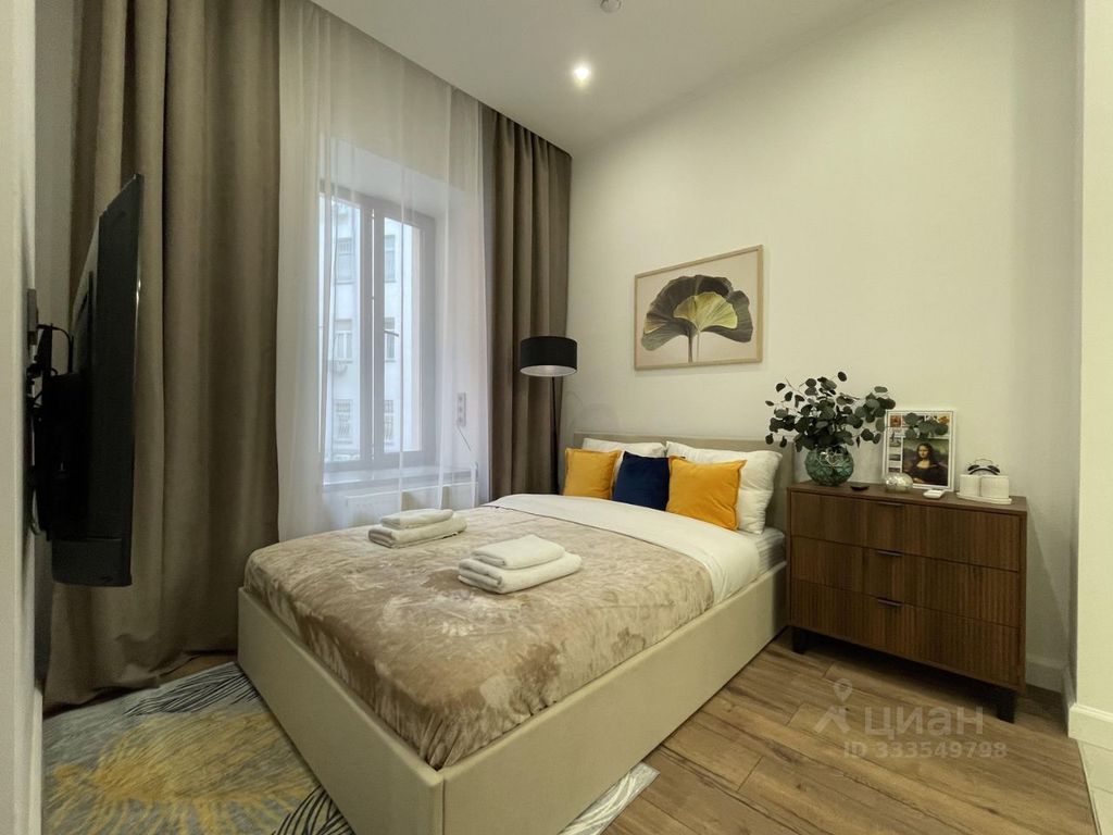 m. Krasnye vorota: Apartment, studio