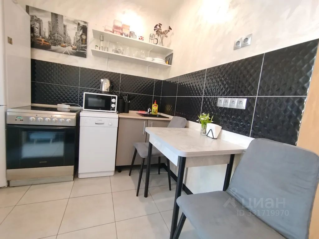 m. Nikolskoe: Apartment, 1-rooms