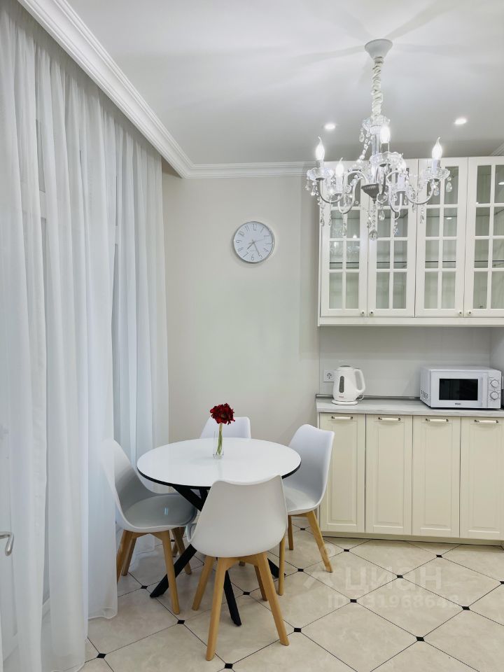 m. Bulvar Rokossovskogo: Apartment, 2-rooms