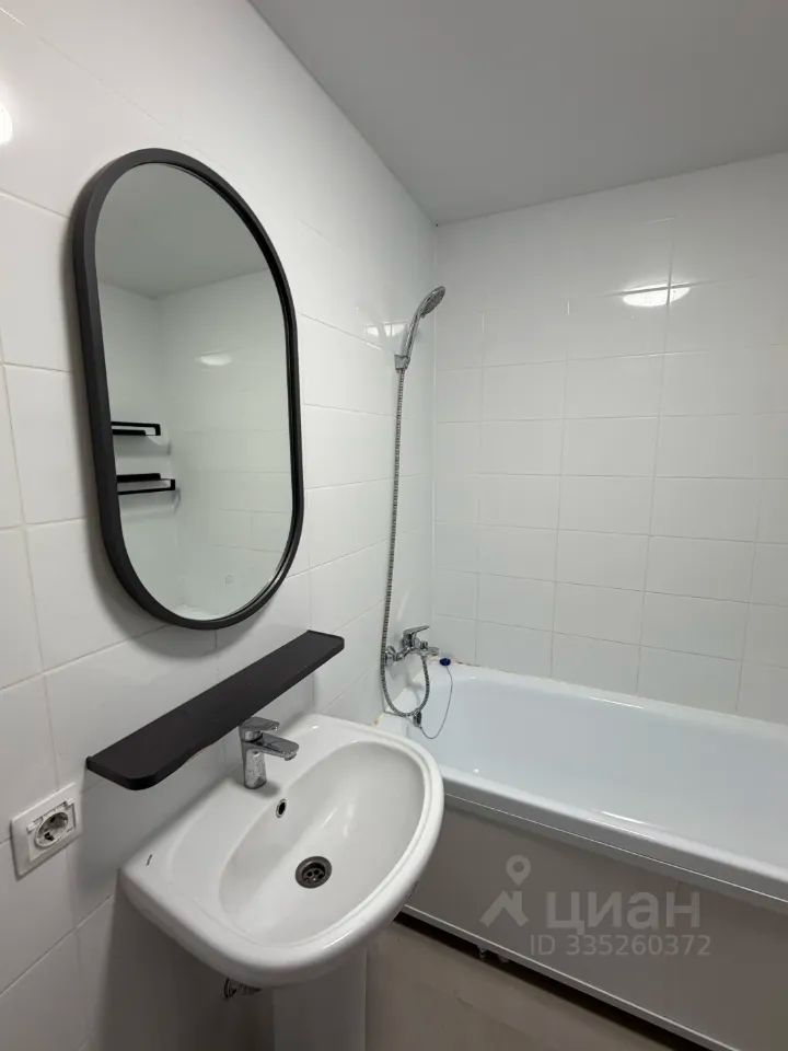 m. Pyatnitskoe shosse: Apartment, 1-rooms