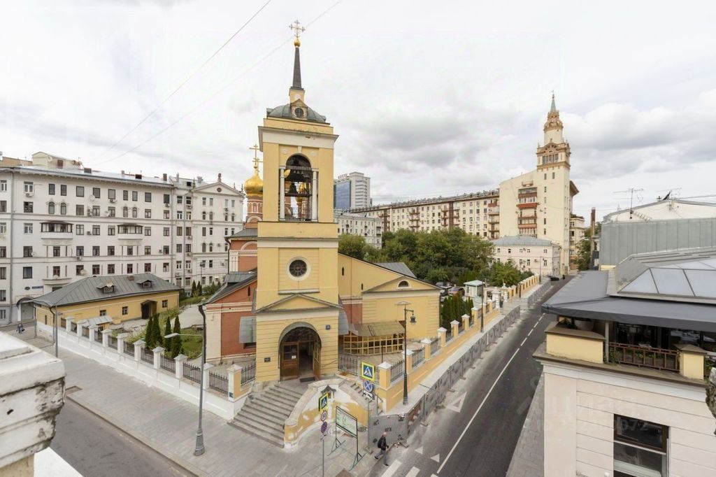 m. Smolenskaya: Apartment, 4-rooms