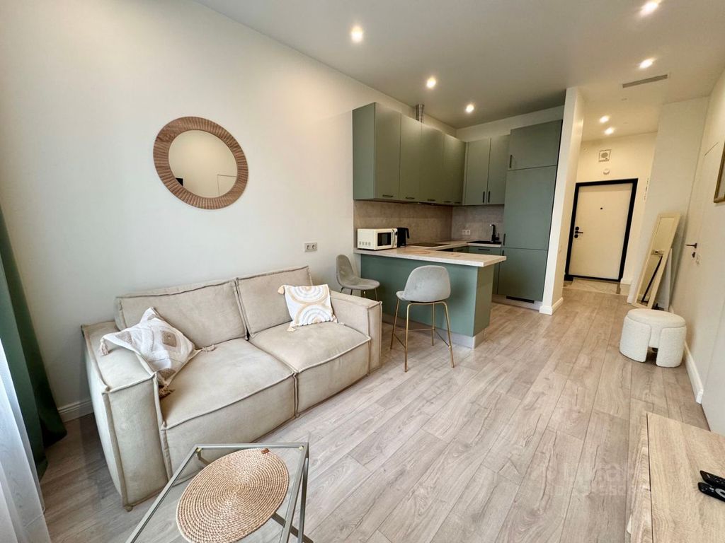 m. Shelepikha: Apartment, 2-rooms
