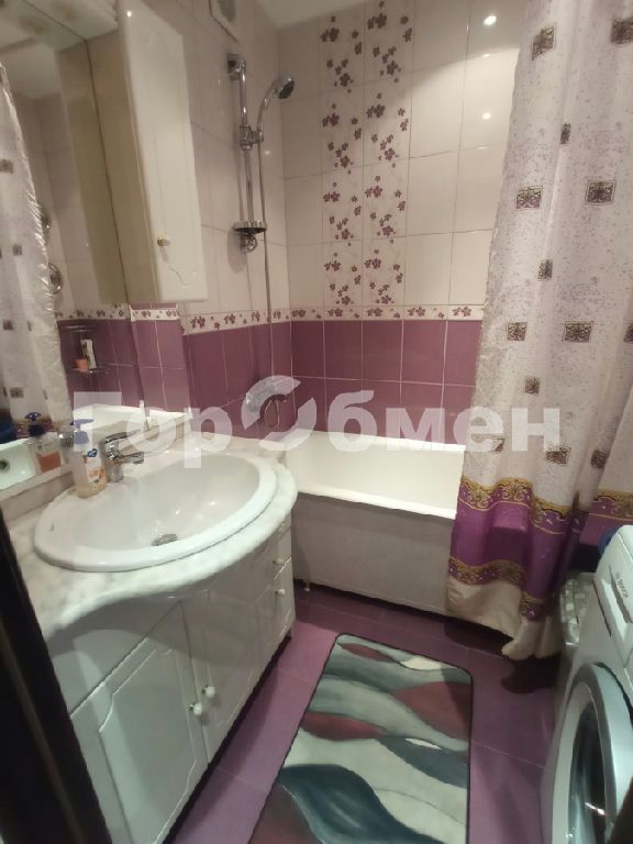 m. Novoperedelkino: Apartment, 2-rooms