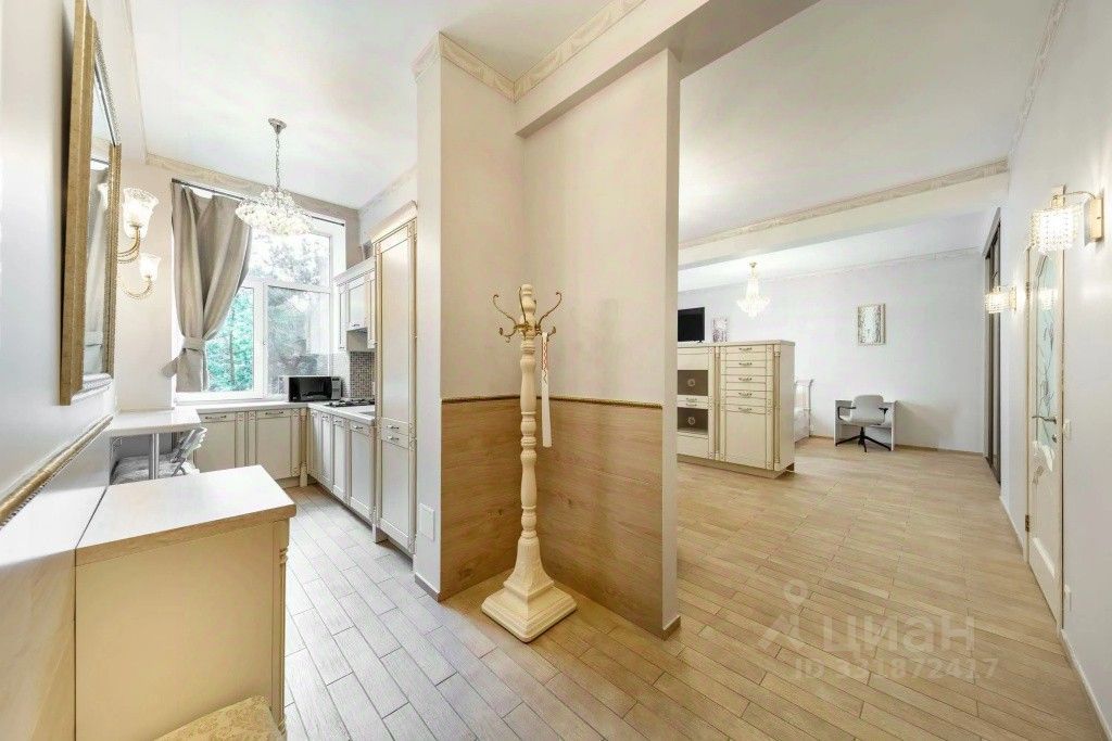 m. Kutuzovskaya: Apartment, 1-rooms