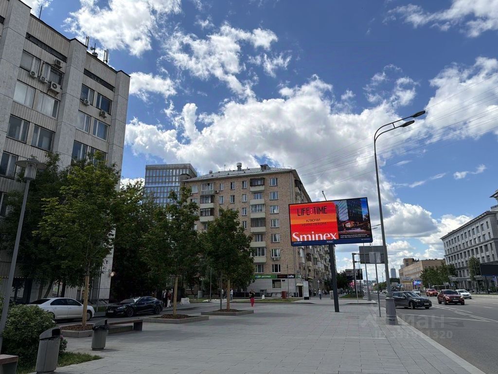m. Ulitsa 1905 goda: Apartment, 2-rooms