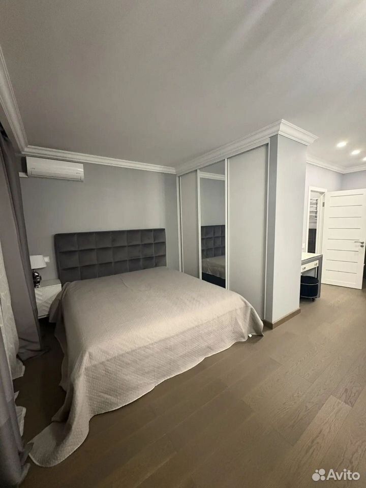 m. Kommunarka: Apartment, studio