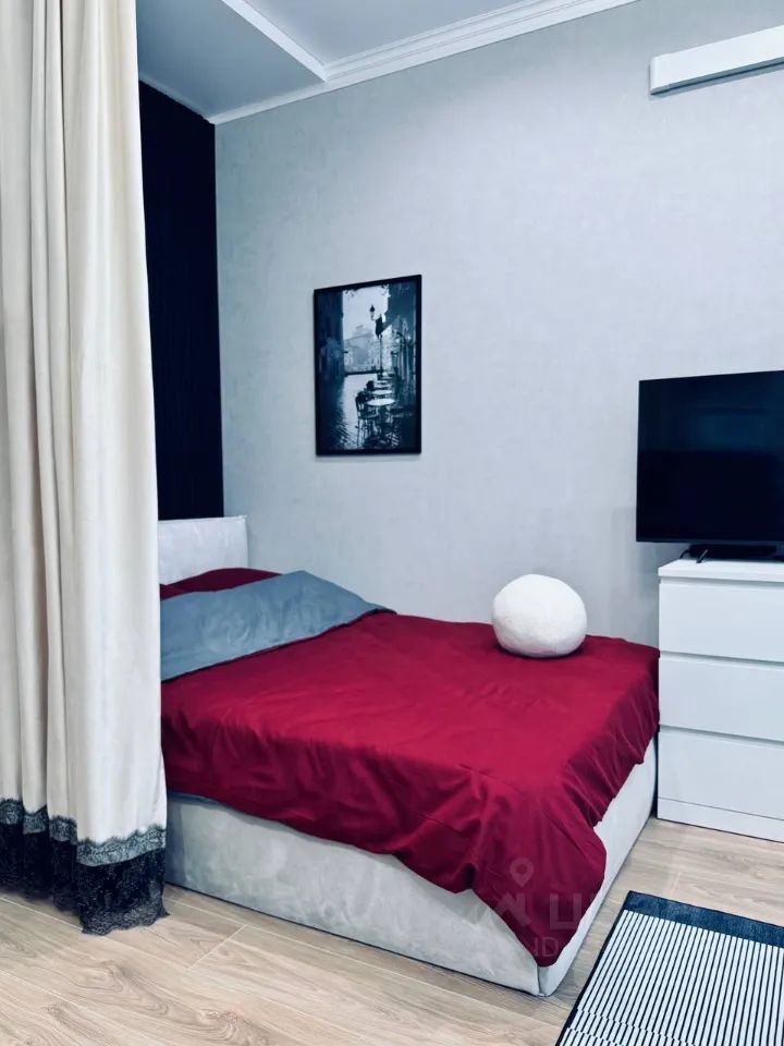 m. Maryina Roscha: Apartment, studio