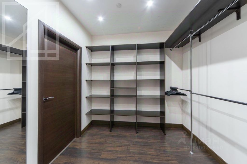m. Aeroport: Apartment, 3-rooms