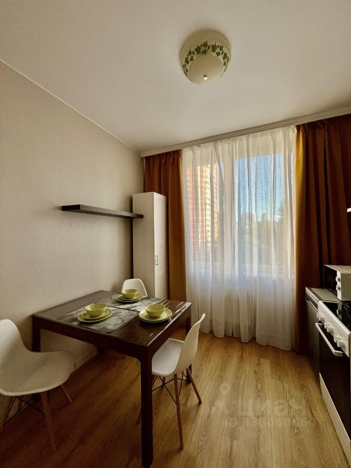 m. Prospekt Vernadskogo: Apartment, 2-rooms
