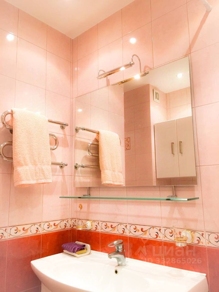 m. Novatorskaya: Apartment, 2-rooms