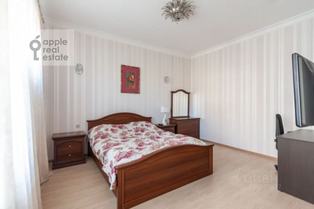 m. Novokuznetskaya: Apartment, 2-rooms