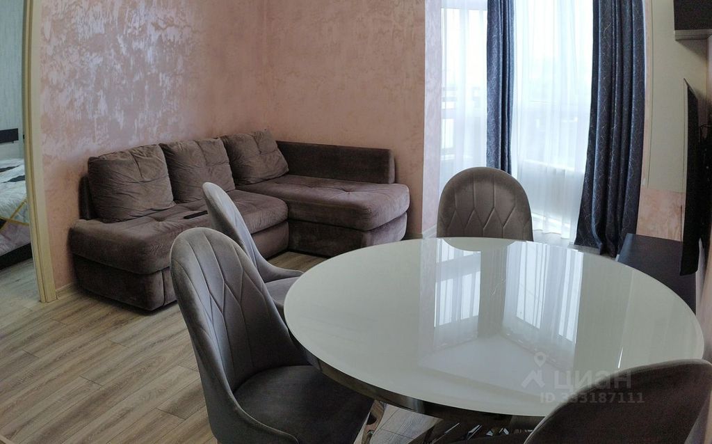 m. Levoberezhnaya: Apartment, 2-rooms