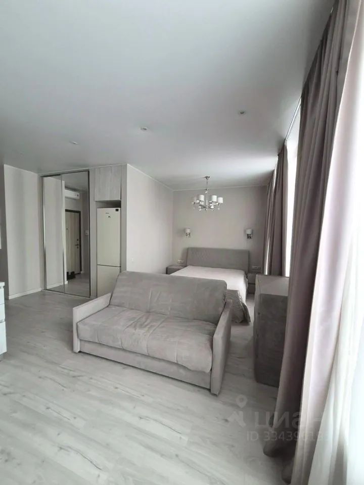 m. Shelepikha: Apartment, studio
