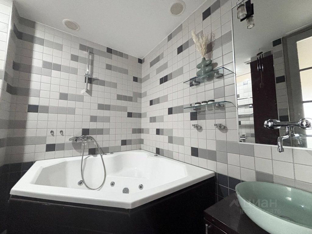 m. Sukharevskaya: Apartment, 2-rooms
