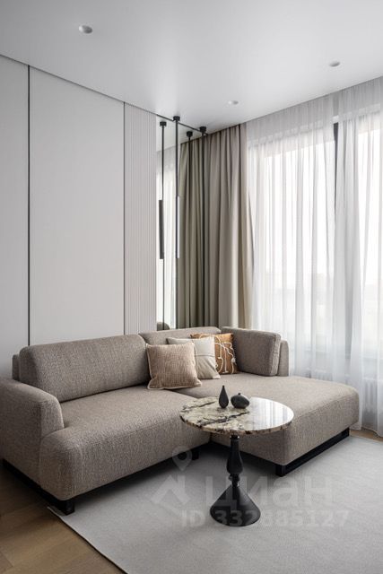 m. Aminyevskaya: Apartment, 3-rooms