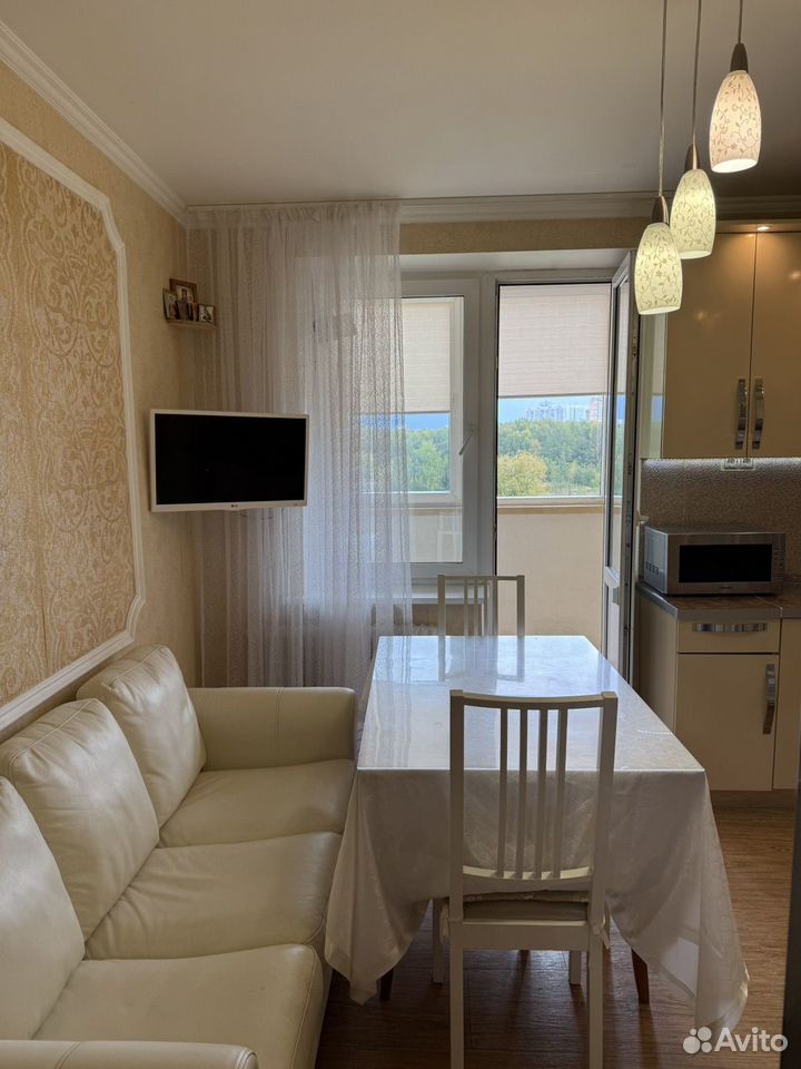 m. Molzhaninovo: Apartment, 2-rooms