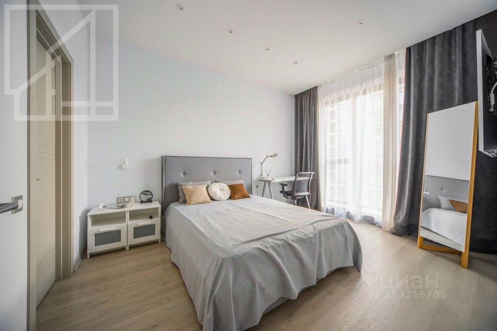 m. Ulitsa 1905 goda: Apartment, 2-rooms